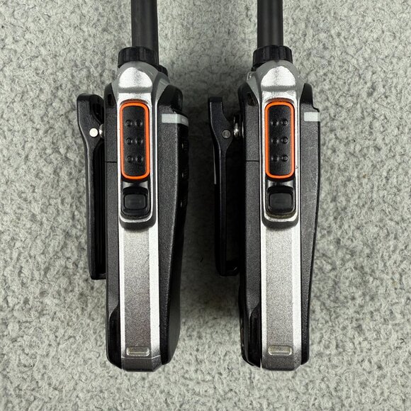 Hytera PD602 Two Way Radio Handheld Portable Walkie Talkie NEEDS NEW BATTERY - Picture 5 of 11